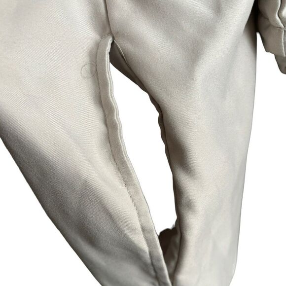 Devon and Jones Sport Men’s Beige V-neck Pullover Size Medium 2 0391 - Picture 4 of 8